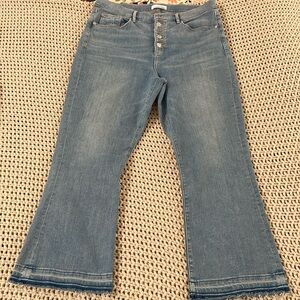 Loft Women’s size 12 cropped jeans